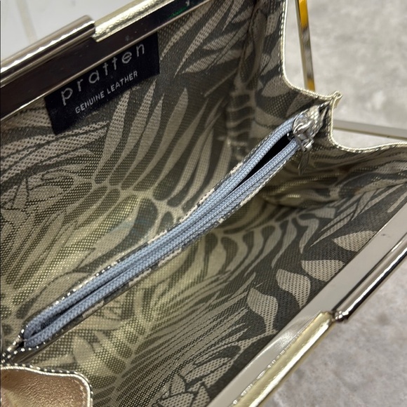 Rare Vintage Pratten Gold Quilted Women's Clutch. Excellent condition! - Picture 10 of 11